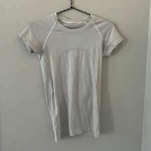 Women’s lululemon swiftly tech